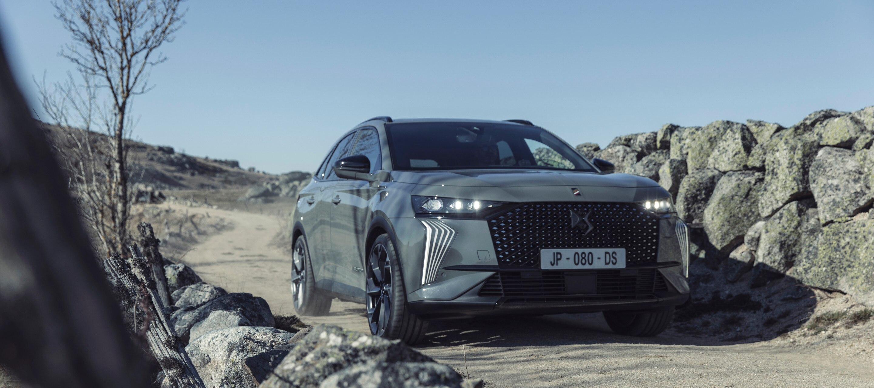 Plug in Hybrid vs Self Charging Hybrid DS Automobiles UK